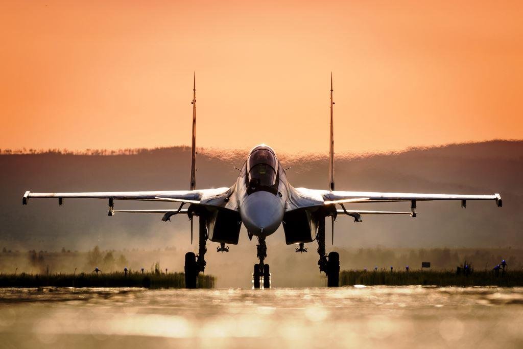 Landing Sukhoi 30 MKI