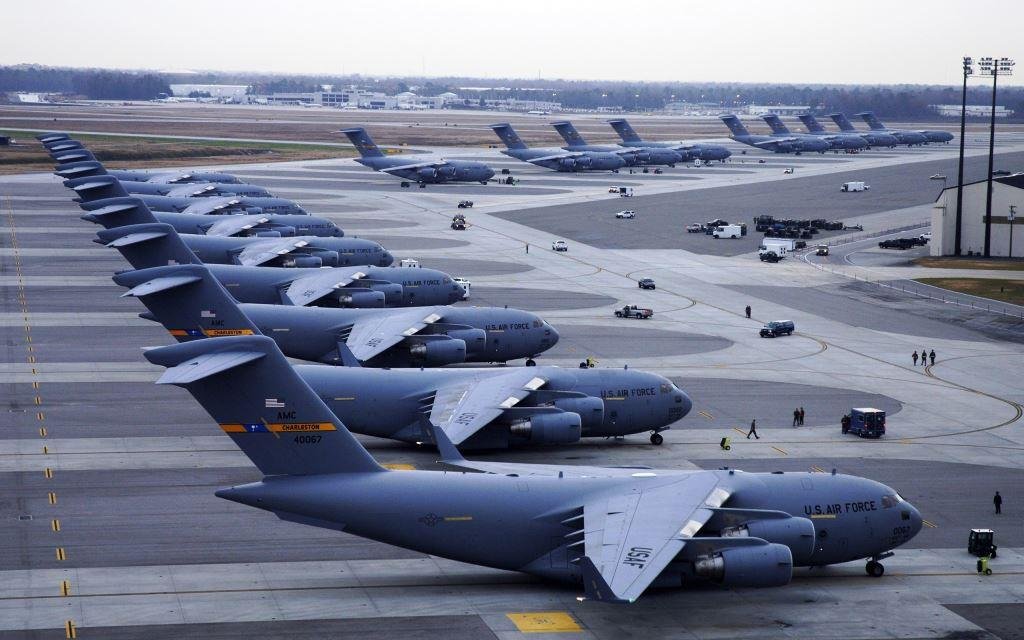 Group of C-17 in US Air Base