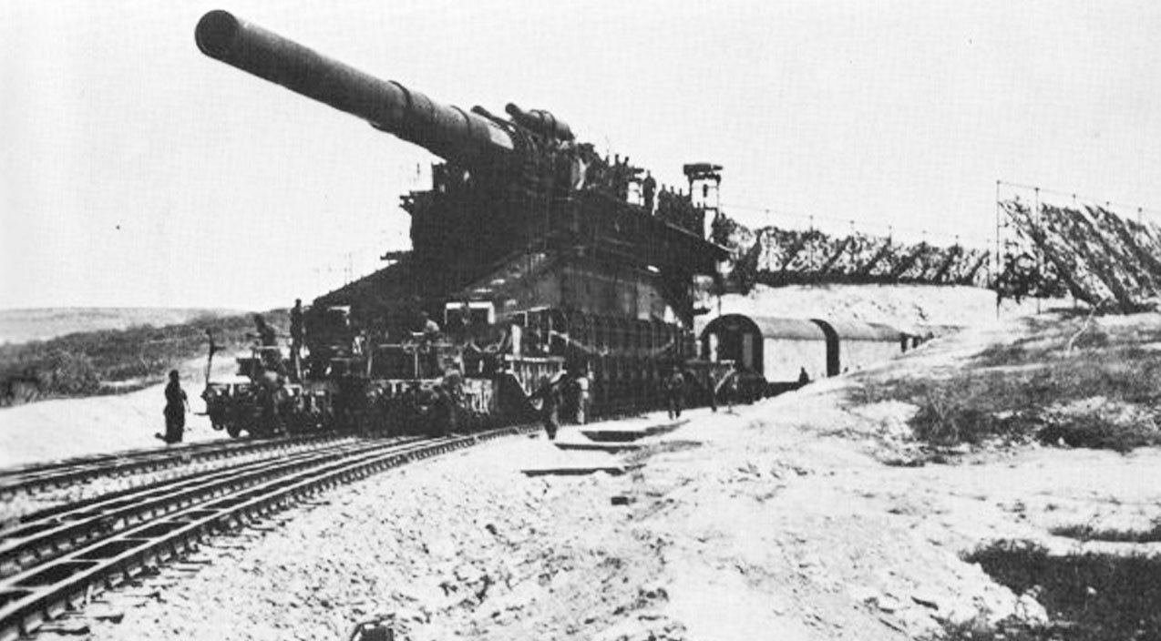 The Schwerer Gustav Gun: World's Biggest Gun - PropTors