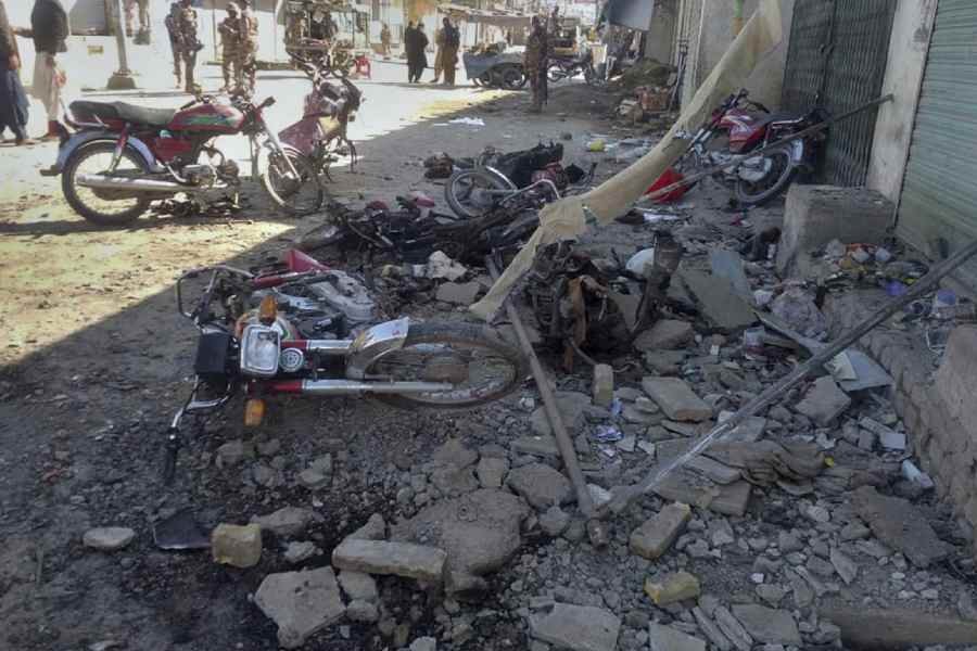 Pakistan Bomb Blast Latest News